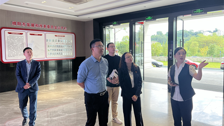 余總調(diào)研1 余總調(diào)研1